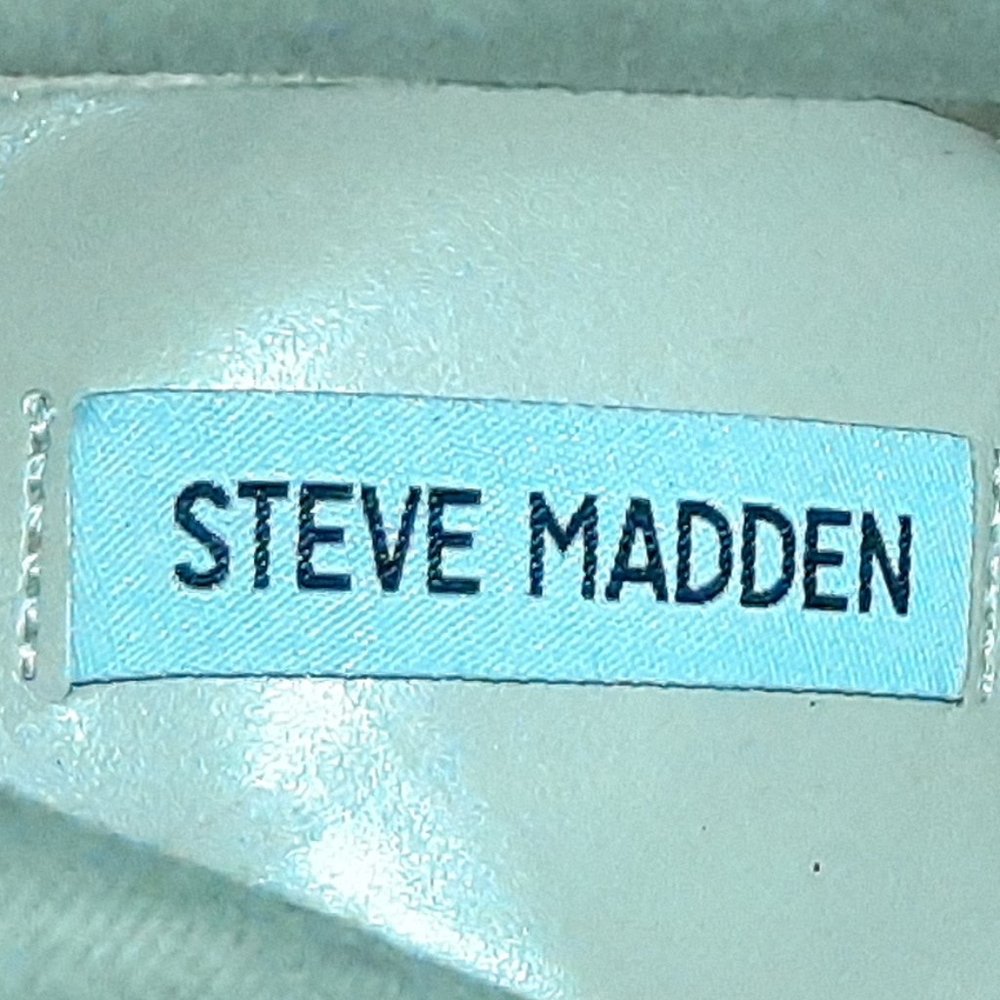 Steve Madden Snake Skin Boot Heel Size 10 !NEW! - Picture 7 of 7